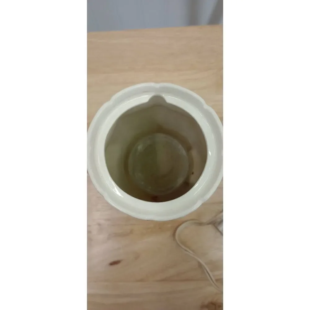 VTG Japan tea pot. , plug in. Not working